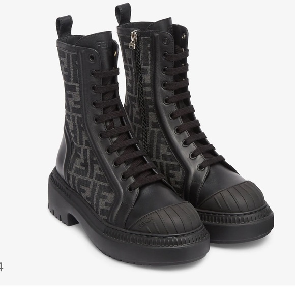 Fendi - Picture 4 of 10